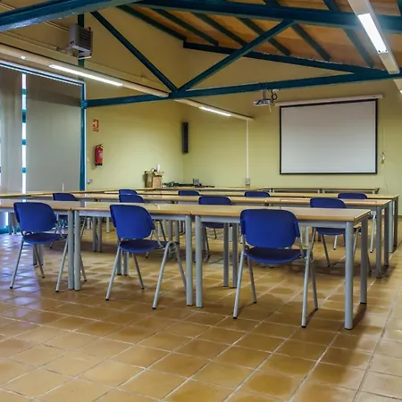 Camping Municipal 2*